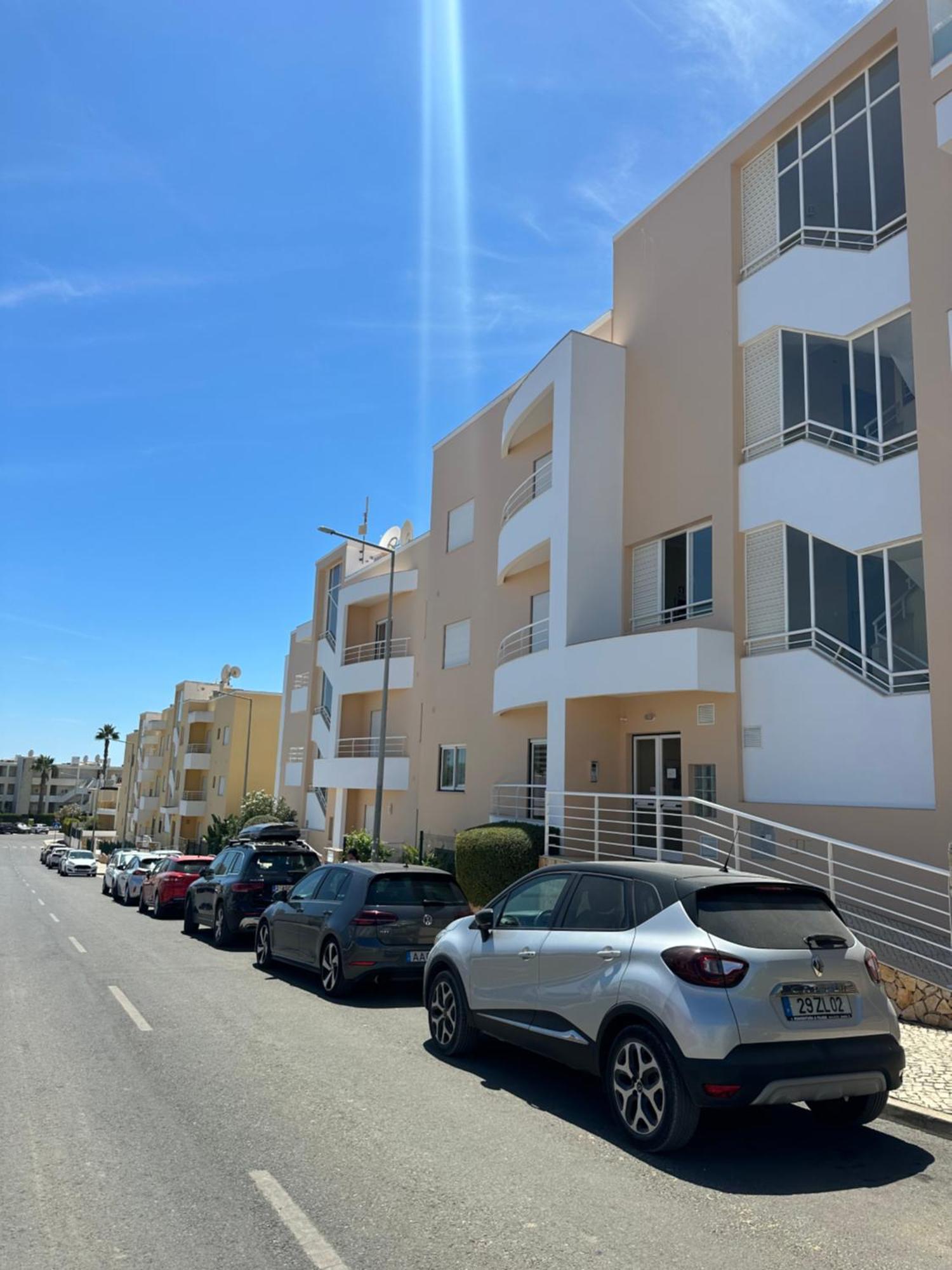 Two Bedroom Apartment In Center Of Alvor Exterior photo